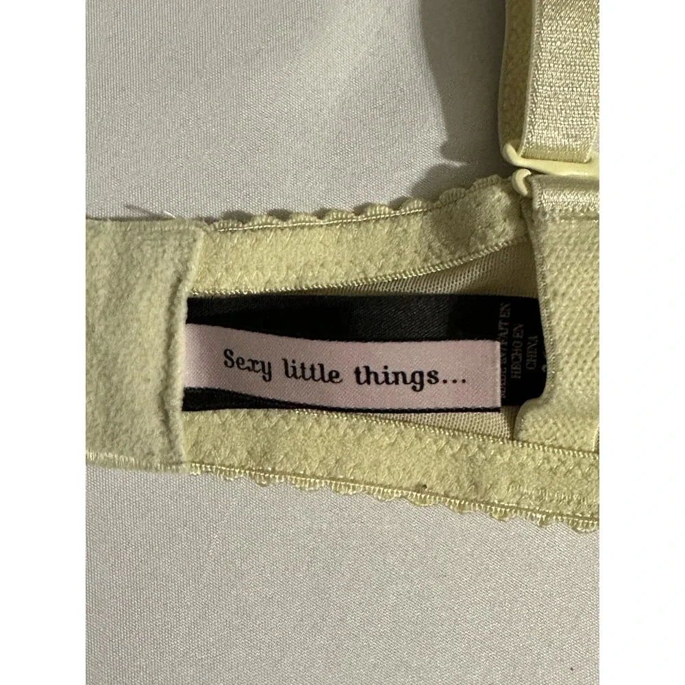 Victoria's Secret Sexy Little Things Bra 36C Yellow Lace Underwire Padded Demi